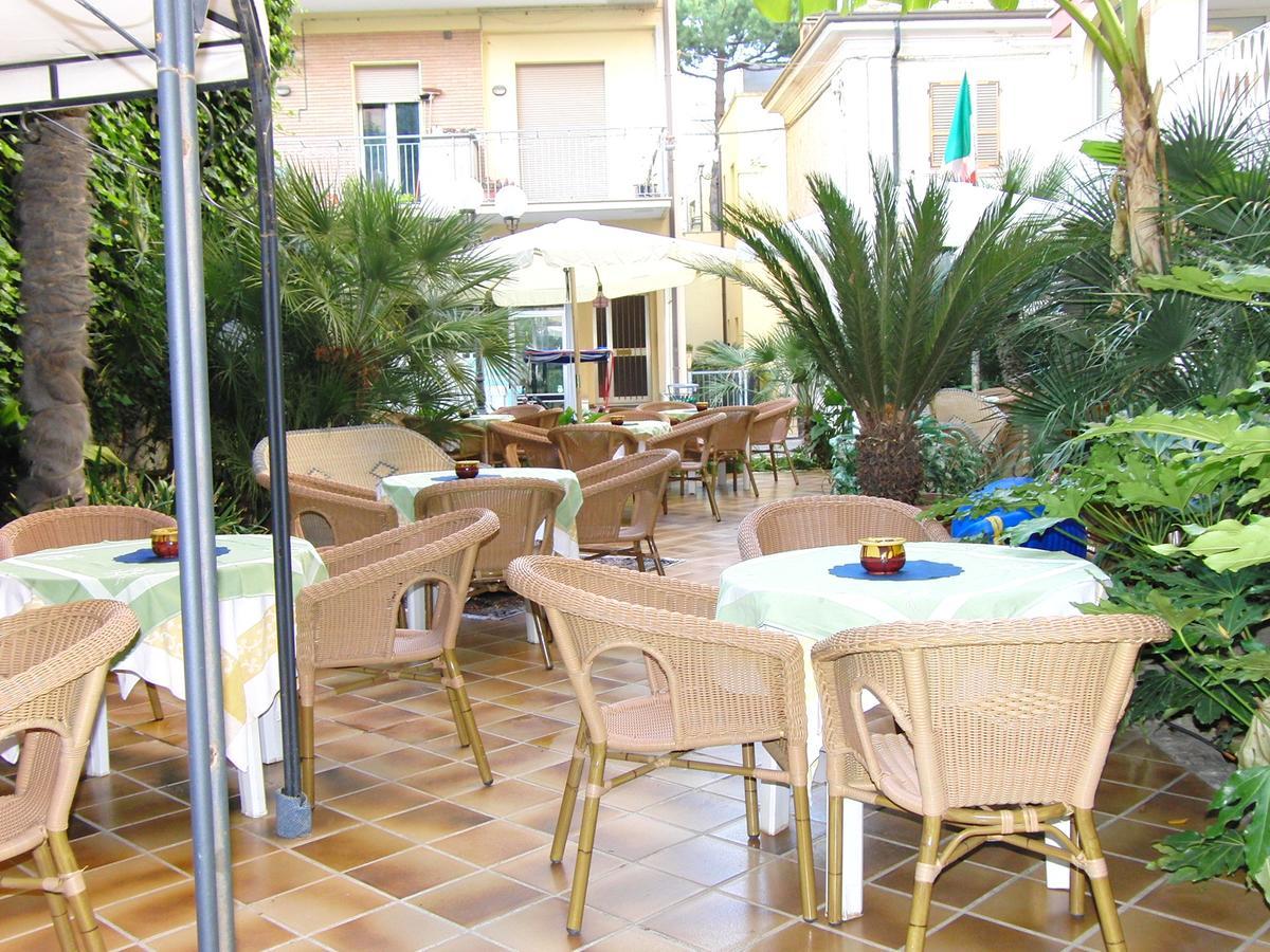 Hotel Resort Marinella Gabicce Mare Dış mekan fotoğraf